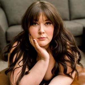 Meet your Posher, Carissa